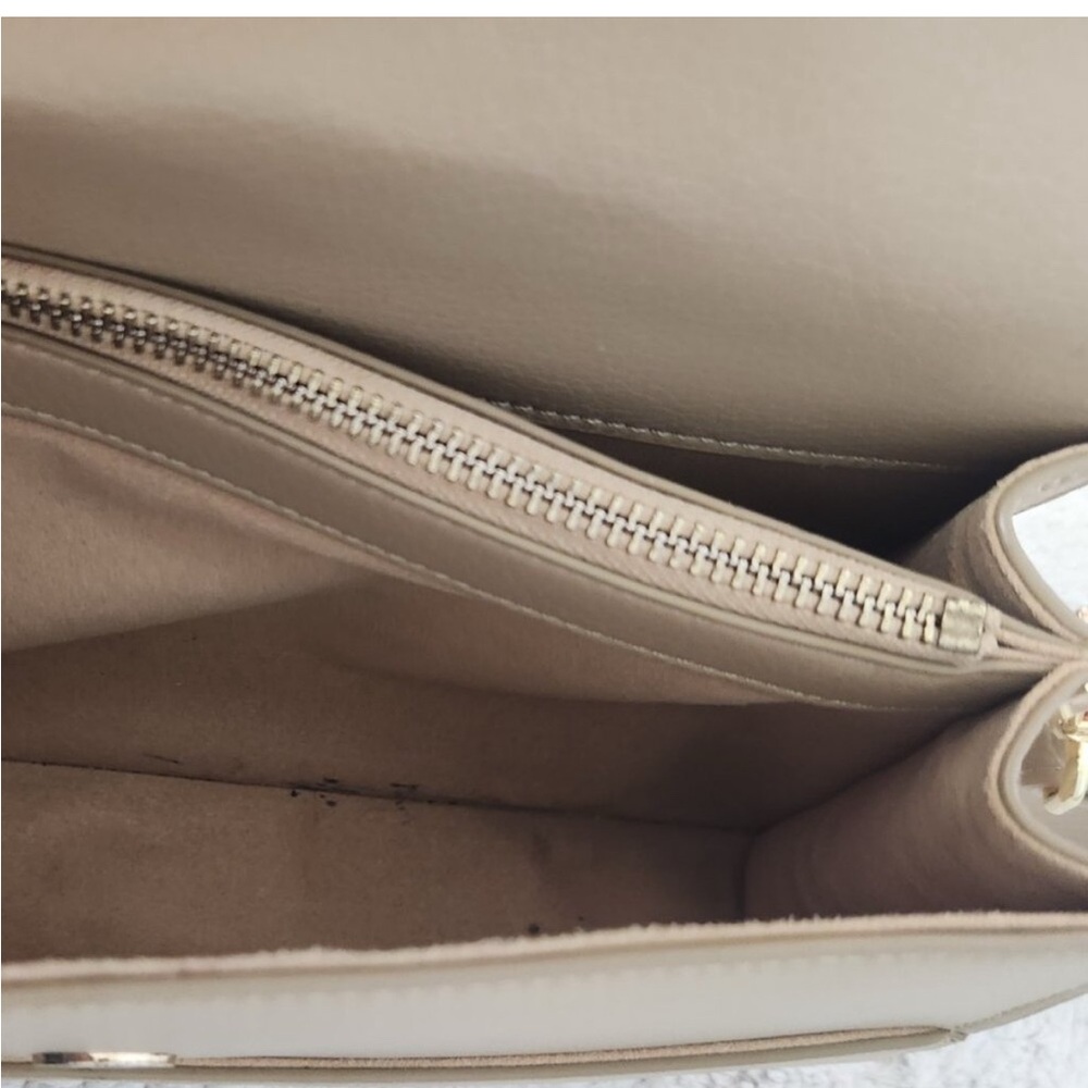 Freja NYC Classic Shoulder Bag Latte - Picture 7 of 9